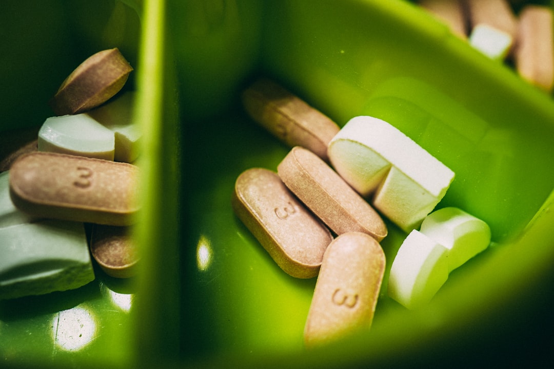 Vitamin ve Takviye Dosyası 2026: Bilim Dünyası Ne Diyor, Biz Ne Yapmalıyız?