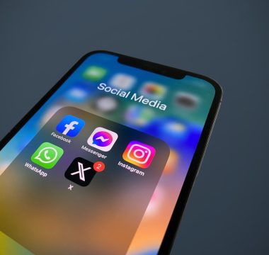 Sosyal Medya Platformlarında Algoritma Değişimleri ve Dijital İletişim Stratejileri