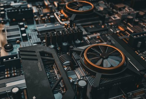 İşlemci savaşları Intel AMD ve Apple rekabeti teknoloji dünyasını şekillendiriyor