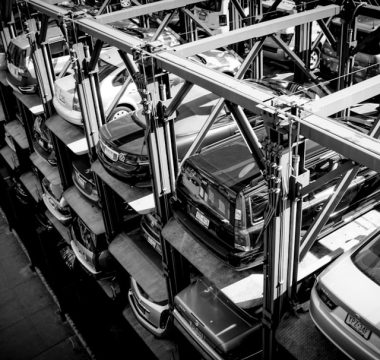 Otomotiv Devlerinde Stratejik Atılımlar ve Pazar Değişimi