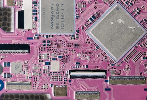 İşlemci Pazarında Yeni Dönem: Intel, AMD ve Apple Rekabeti