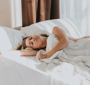 Düzenli uyku iş stresini azaltıyor ve başarıyı artırıyor