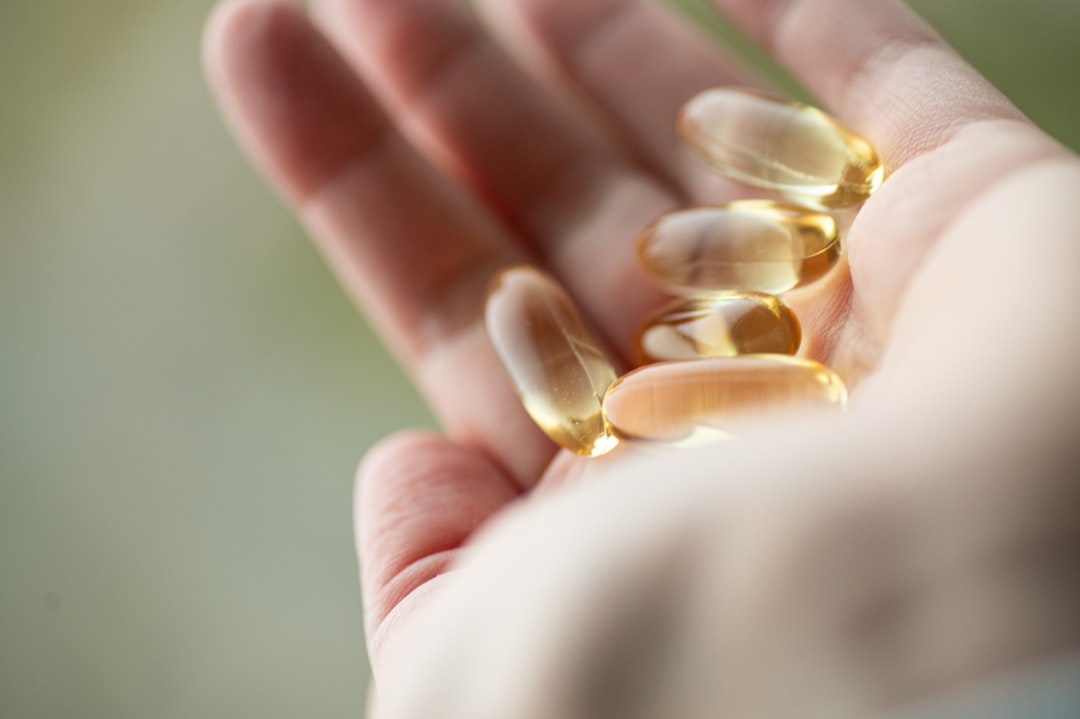 Vitamin ve Takviye Tartışması Derinleşiyor: D Vitamini Kritik Rol Oynarken, Aşırı Kullanım Risk Taşıyor