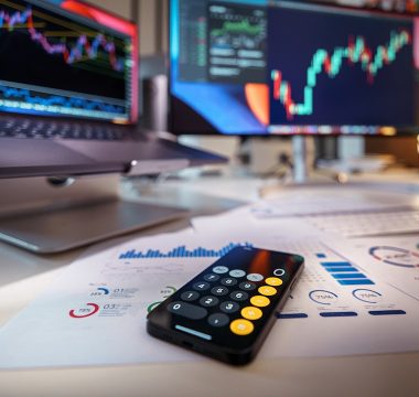 Bitcoin yüzde 10 değer kaybetti ve İran borsasına yaptırım geldi