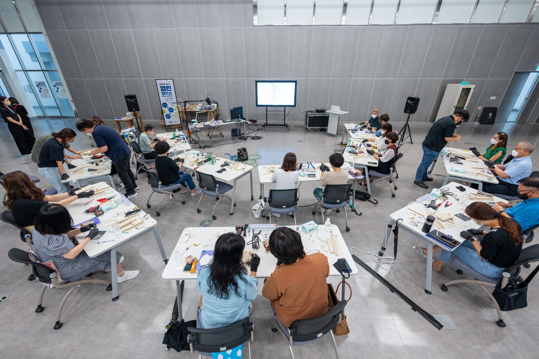 YÖK’ten Yapay Zekâ Eğitimi Hamlesi: 81 Yeni Programla Kontenjanlar 4 Kat Arttı