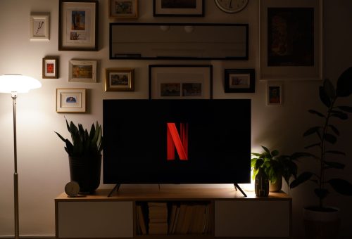 Netflix Q2’de 12,56 Milyar Dolar Gelir Elde Etti; Türkiye’de Dijital Platform Fiyatları Yükseldi