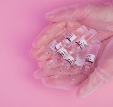 Aşı, Uzun COVID Riskini %50 Azaltıyor: Türkiye’de Yaygınlık %30’a Ulaştı