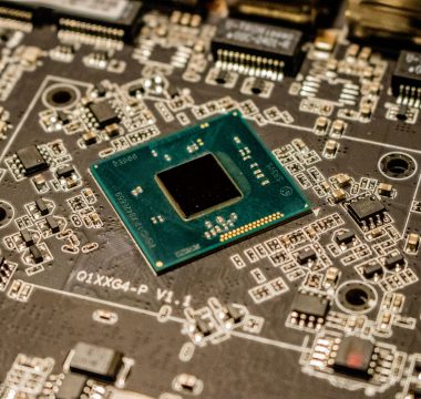 Çip Kıtlığı 2028’e Uzayacak: Samsung Uyardı, Fiyatlar Yükseliyor