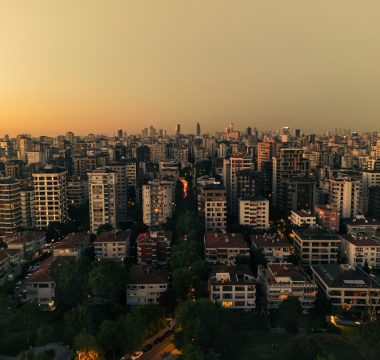 Konut Fiyatları Yıllık Yüzde 52,3 Arttı: Kira Artış Sınırı Devam Ediyor