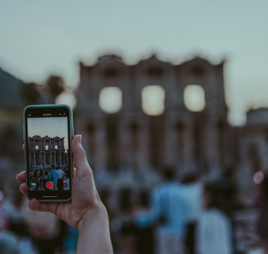 Akıllı Telefon Pazarı 109 Milyar Dolar Gelirle Rekor Kırdı: Xiaomi ve OPPO Türkiye’de Fiyat Artırdı