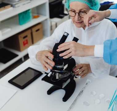 Donanemab’ın Klinik Faydası Bağımsız Değerlendirmede MCID Eşiğinin Altında Kaldı