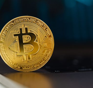 SEC, kripto varlıklar için özel ihraç rejimi oylayacak; CLARITY Yasası Eylül’e kaldı