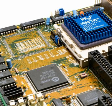 Intel Nova Lake Masaüstüne Öncelik Veriyor, Razor Lake 6 GHz Hızını Aşacak
