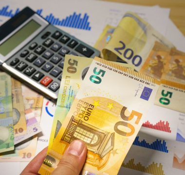 Türkiye’den 2. çeyrekte 0,9 milyar dolar net doğrudan yatırım çıkışı