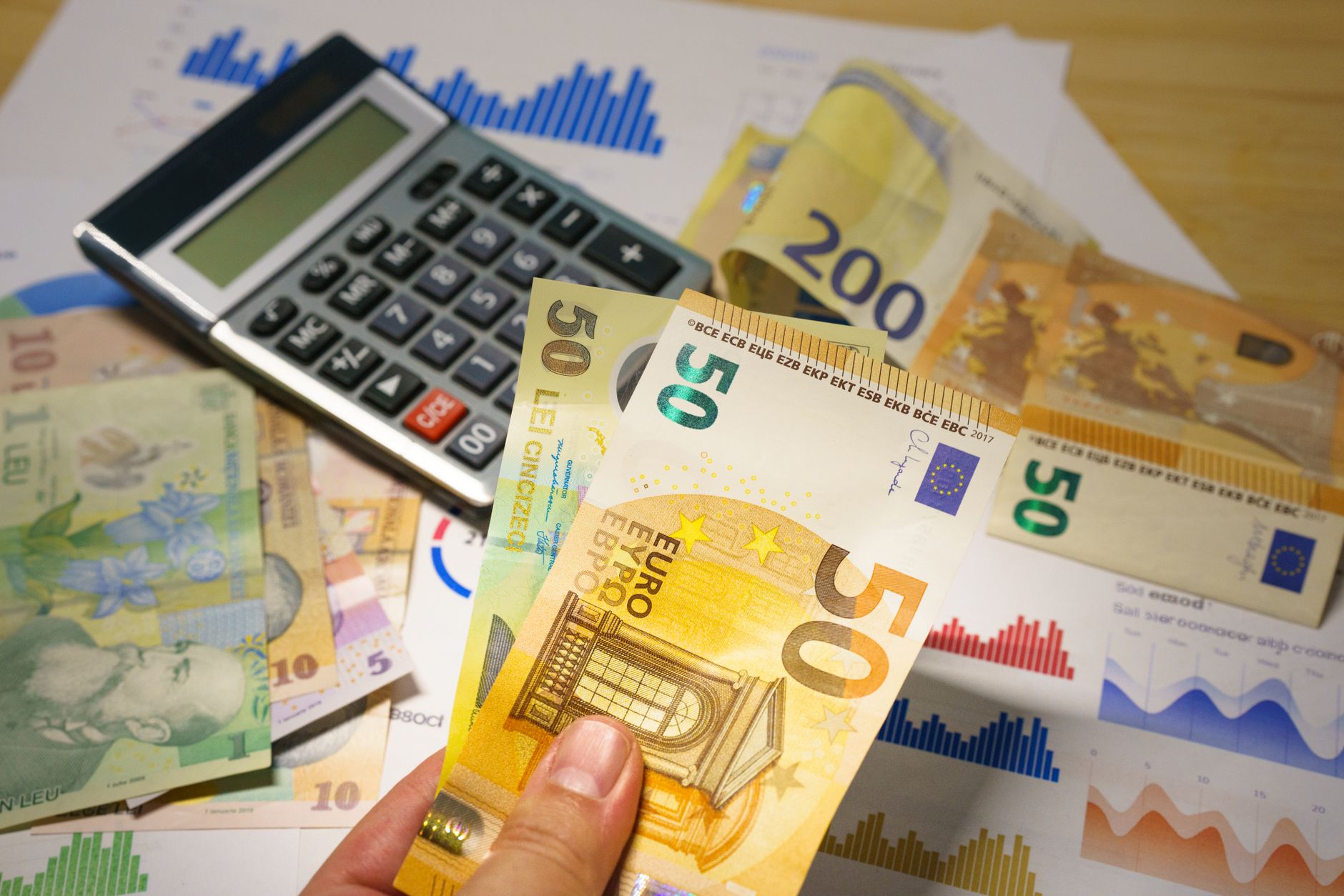 Türkiye’den 2. çeyrekte 0,9 milyar dolar net doğrudan yatırım çıkışı