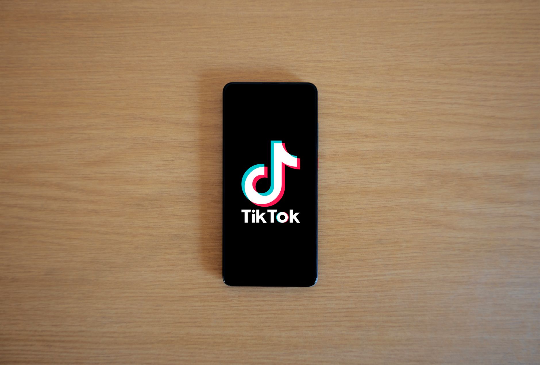 TikTok ABD’de 400 Milyon Dolarlık Anlaşma Sağladı, Federal Cihaz Yasağı Kalktı