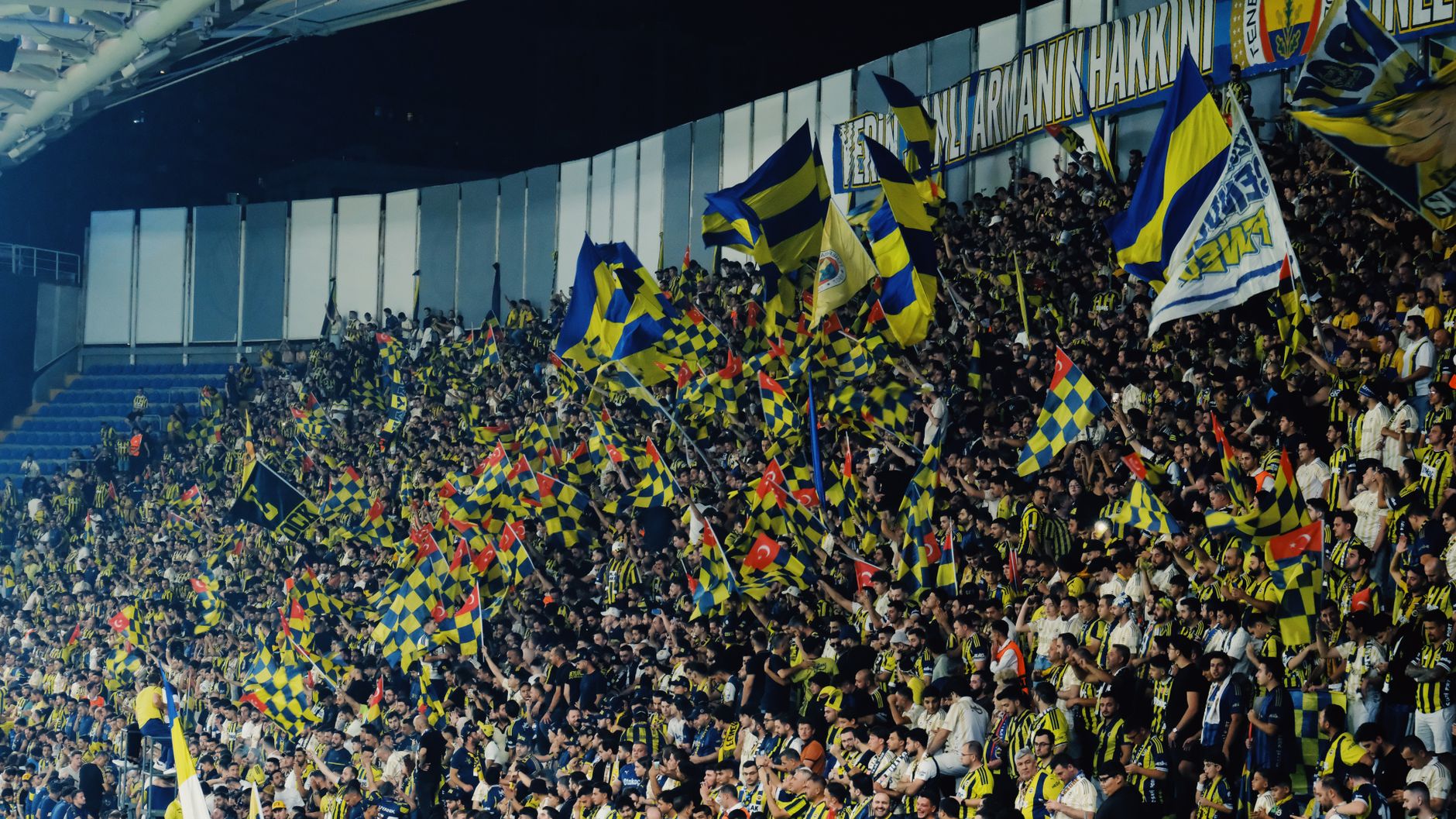 Fenerbahçe’de 1-2 Beşiktaş Mağlubiyeti ve 39 Milyon Avroluk Greenwood Ayrılığı