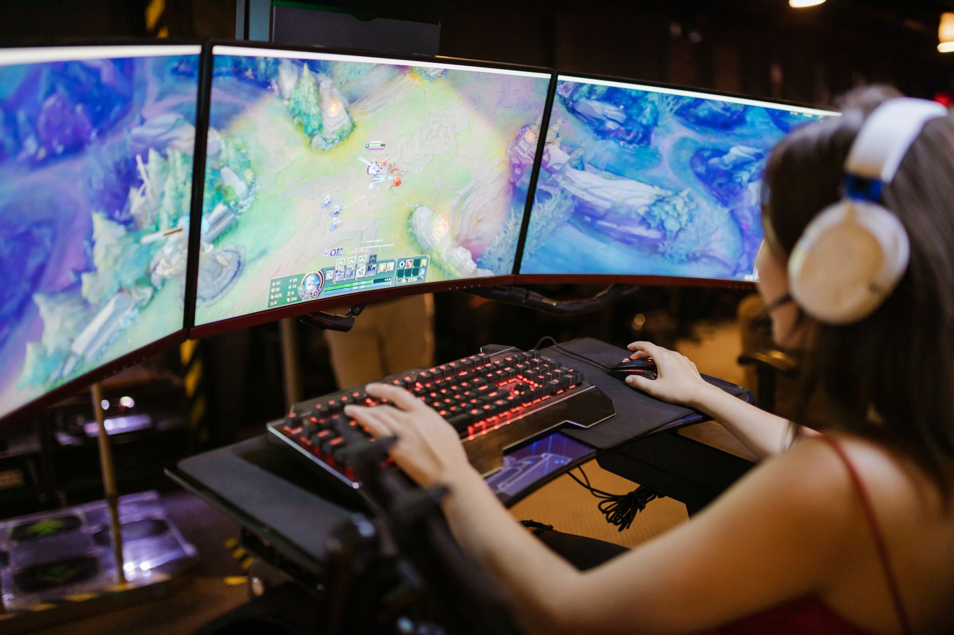 Steam’de Hafta Boyu Fırsatları Başladı: Banka Kampanyalarıyla 400 TL’ye Varan İndirim