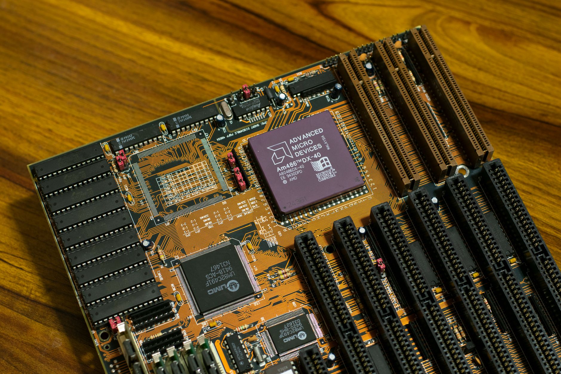 MediaTek Dimensity 9600 Pro, 2nm ve %61 Daha Az Güçle Mobil Yapay Zekayı Güçlendiriyor