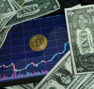 Uniswap, 30 Günde 71,1 Milyar Dolarlık İşlem Hacmiyle DEX Pazarını Domine Etti