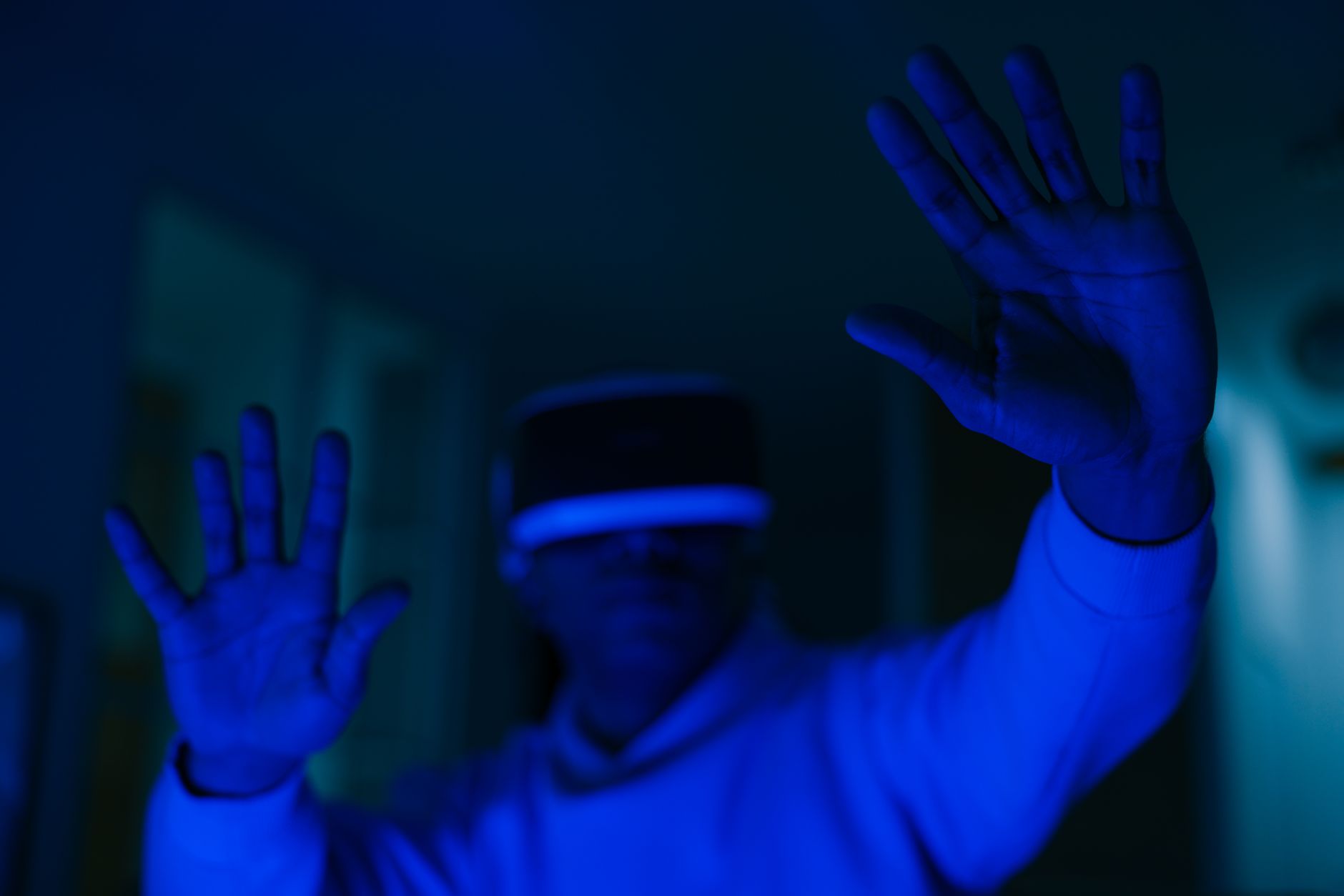 Meta, 1299,99 Dolarlık IMAX Destekli Yeni VR Gözlüğü Meta VR Glasses’ı Tanıttı