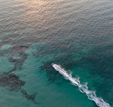Kemer Koylarında Mikroplastiklere Karşı “Çöp Kapar” Sistemi Devreye Girdi