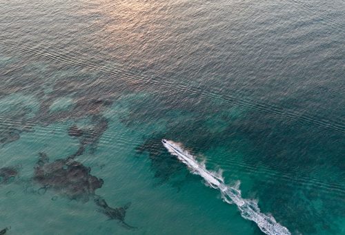 Kemer Koylarında Mikroplastiklere Karşı “Çöp Kapar” Sistemi Devreye Girdi
