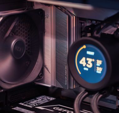 Ryzen 7 9850X3D, Oyun Performansında Zirvede: Intel Core Ultra 7 270K Plus Yakın Takipte