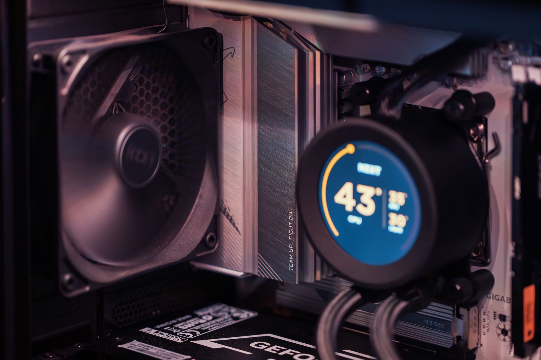 Ryzen 7 9850X3D, Oyun Performansında Zirvede: Intel Core Ultra 7 270K Plus Yakın Takipte