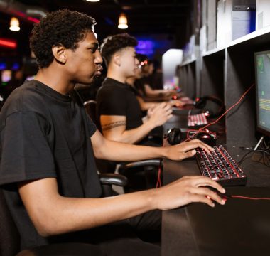 Steam Sonbahar İndirimi 1 Ekim’de 20.00’de Başladı, 8 Ekim’e Kadar Sürecek
