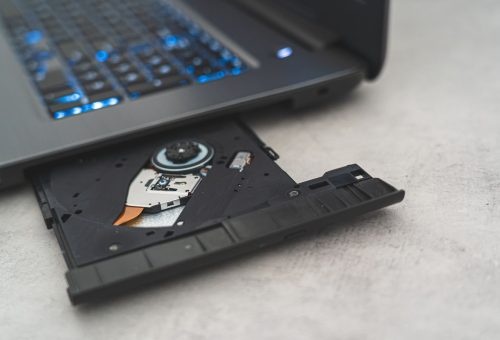 Intel Nova Lake 80 Gbps USB4 Testini Geçti, İlk Ultra96 HDMI 2.2 Kablolar Satışta