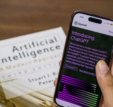 OpenAI GPT-6 Sol ve Luna’yı Çıkardı, Gelir Hedefi 50 Milyar Dolara Düştü