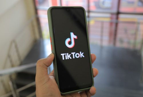 Türkiye’de 15 yaş altı TikTok kullanımına 1 Kasım’da e-Devlet doğrulama zorunluluğu