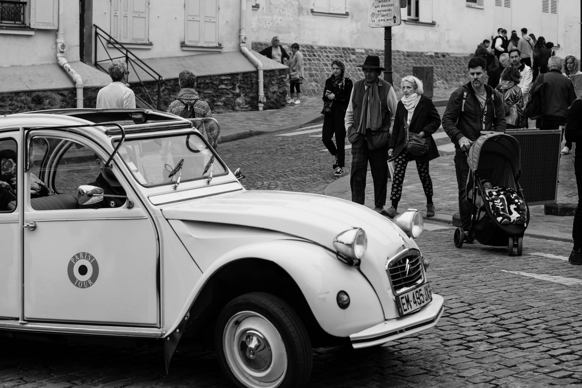 Paris Fuarı’nda 60 Yeni Model: Elektrikli 2 CV ve BYD Atto 8 Avrupa’ya Meydan Okudu